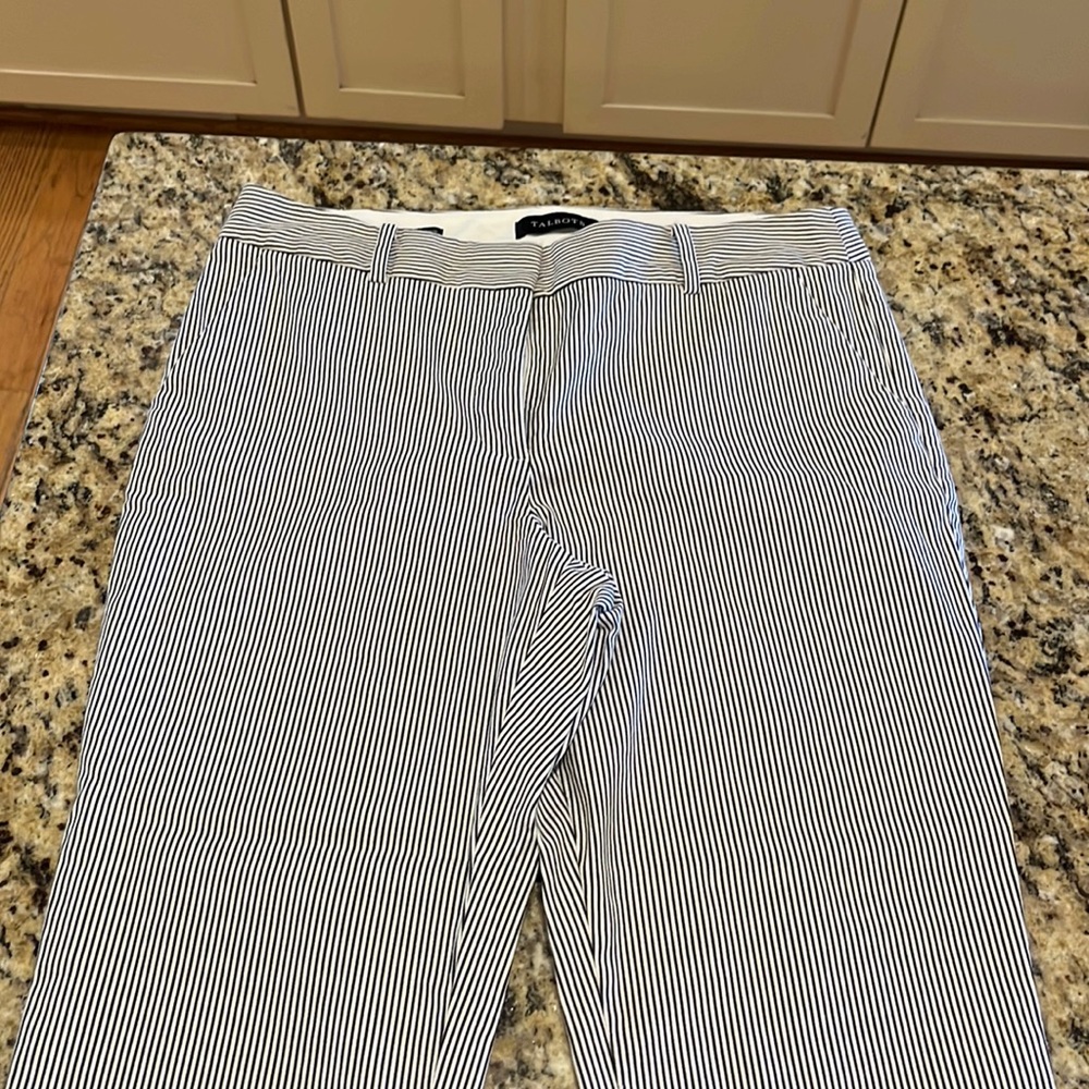 Talbots size 10P Hampshire Ankle pants